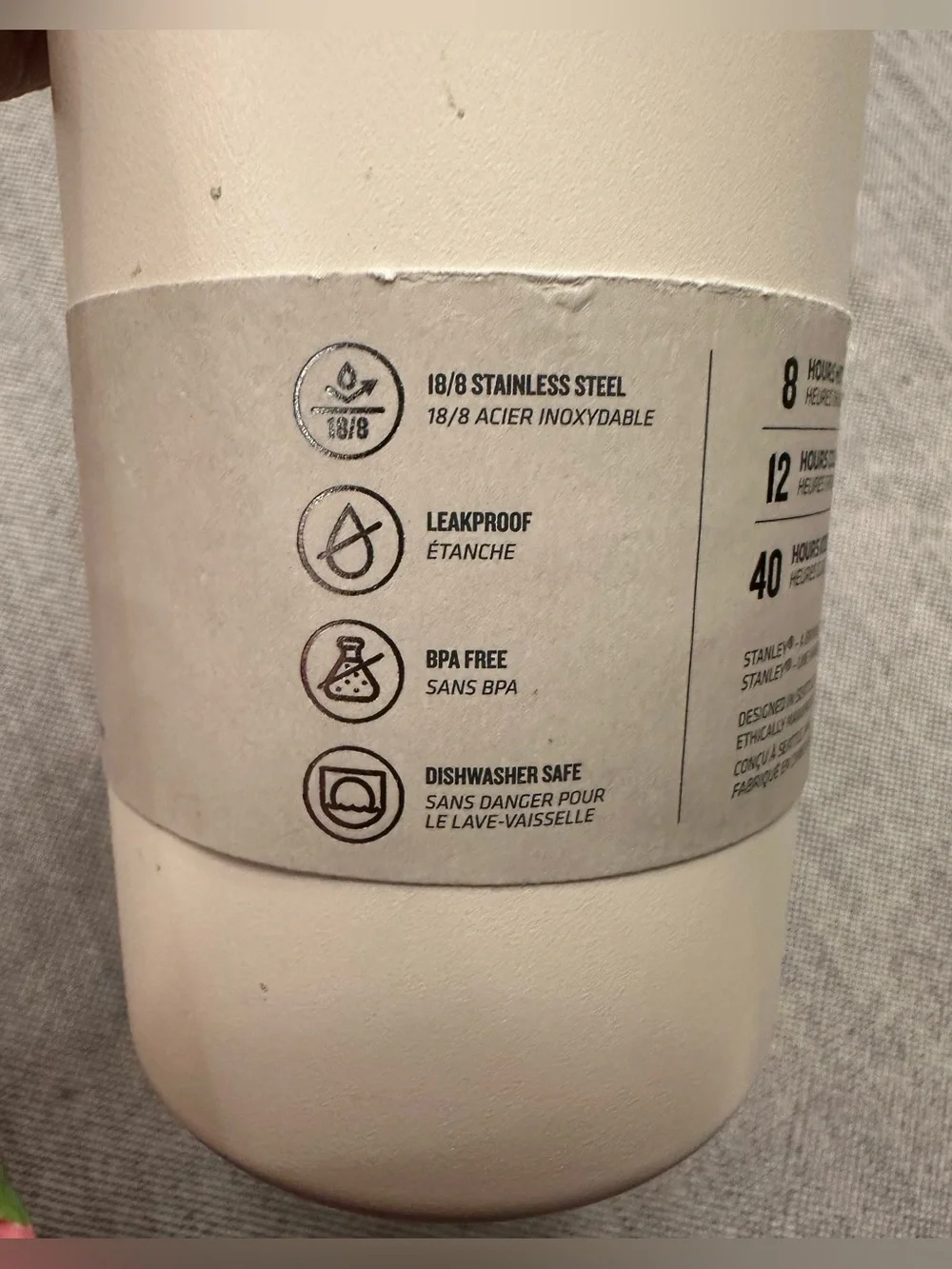 BNWT- Stanley off-white- Insulated 20oz. Transit Bottle w/Book Graphic/Quote - Picture 6 of 12
